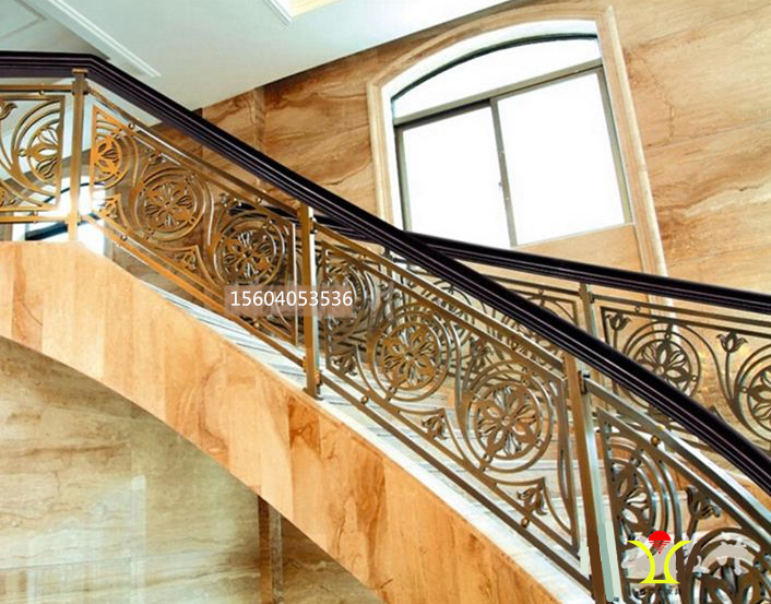 镀金楼梯-鑫广意采用灵巧造型为酒店会所创造不动声色的奢华