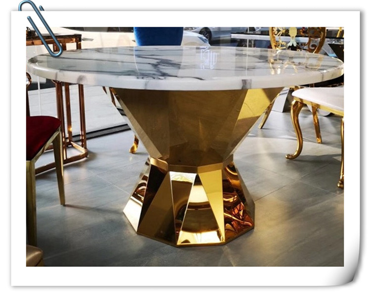 鑫广意不锈钢餐桌椅简洁实用的特点引起市场的广泛关注并迅速在国外发展